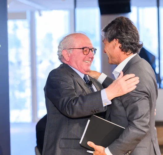 Un paso Digital al frente